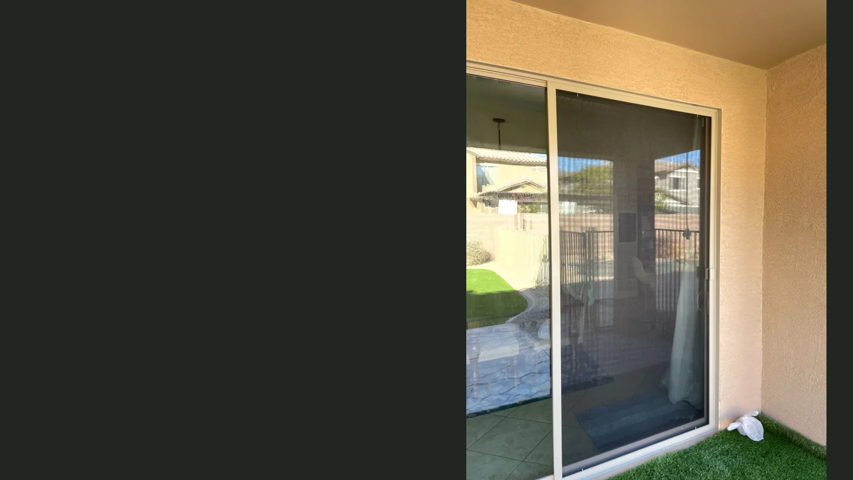 Real screen and door photograph published by Arizona Screen Techs